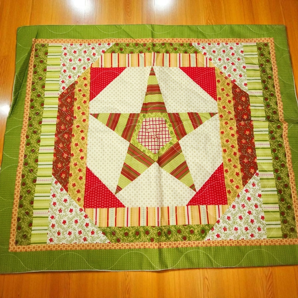 Better Homes & Garden Christmas Bed In A Bag Queen Full Quilt Shams Star Holiday - Picture 10 of 11